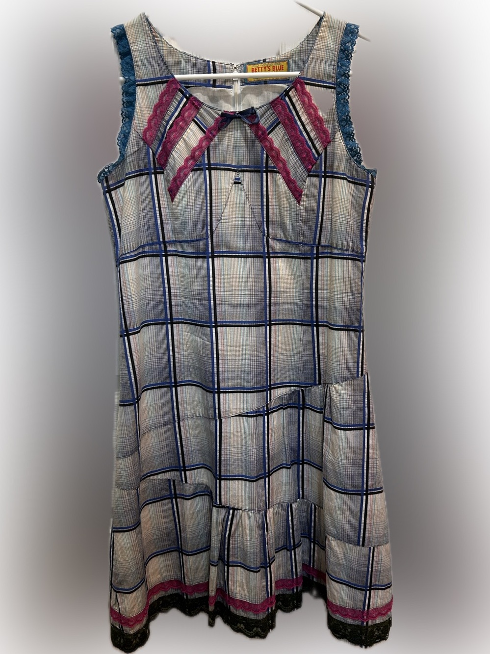 Y2K Plaid Sleeveless Mini Dress with Lace Trim - vintage Japanese design!